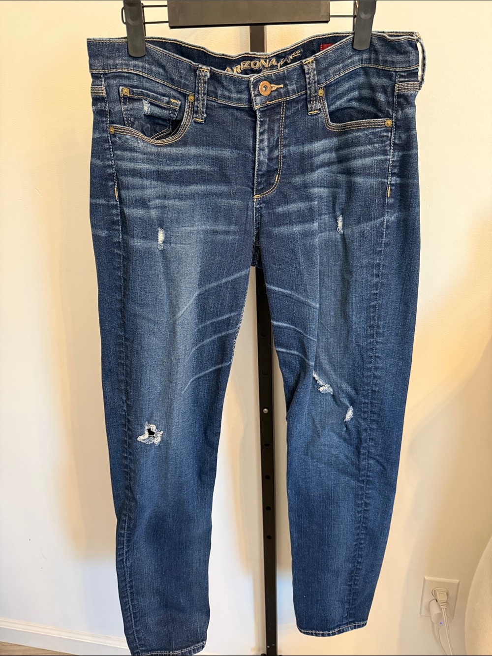 Arizona Jean Company Dark Blue Boyfriend Jeans with Distressed Detail Size 8